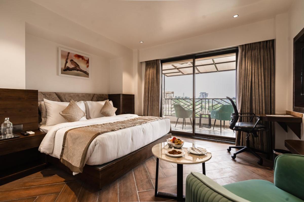 Suitetrails - Regenta Place Igatpuri