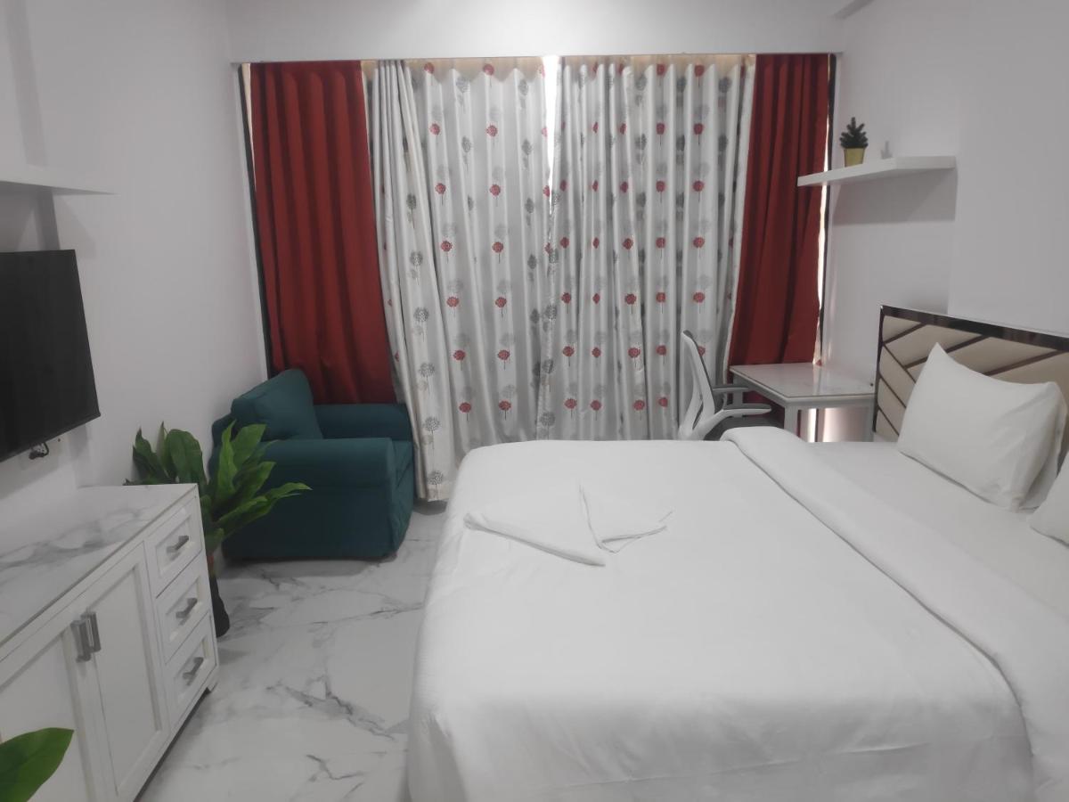 Maxxvalue Apartment Hiranandai Powai - RH 2 - Housity