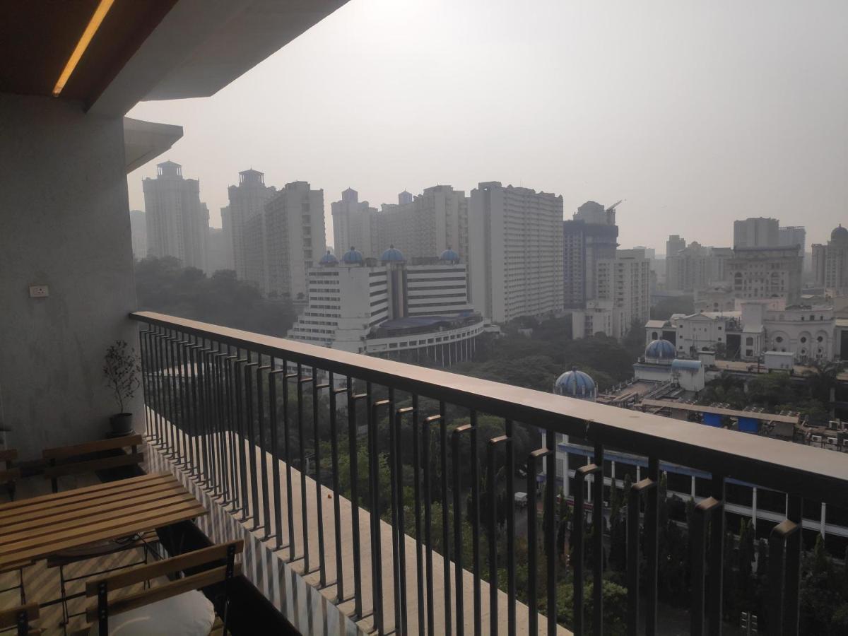 Maxxvalue Apartment Hiranandai Powai - RH 2 - Housity