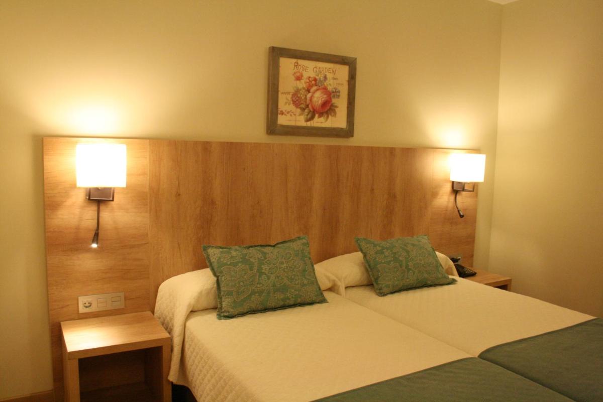 Cama o camas de una habitación en Hotel & Spa Real Villa Anayet