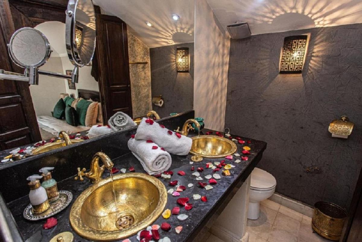 Palais Nazha Fes - Luxury Lodging - Hizvo