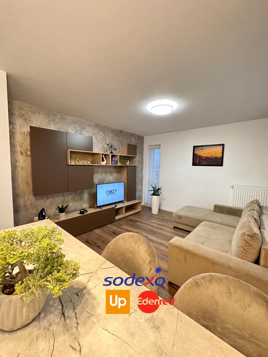 Suitetrails - Deluxe Cozy Apartments - Coresi Mall