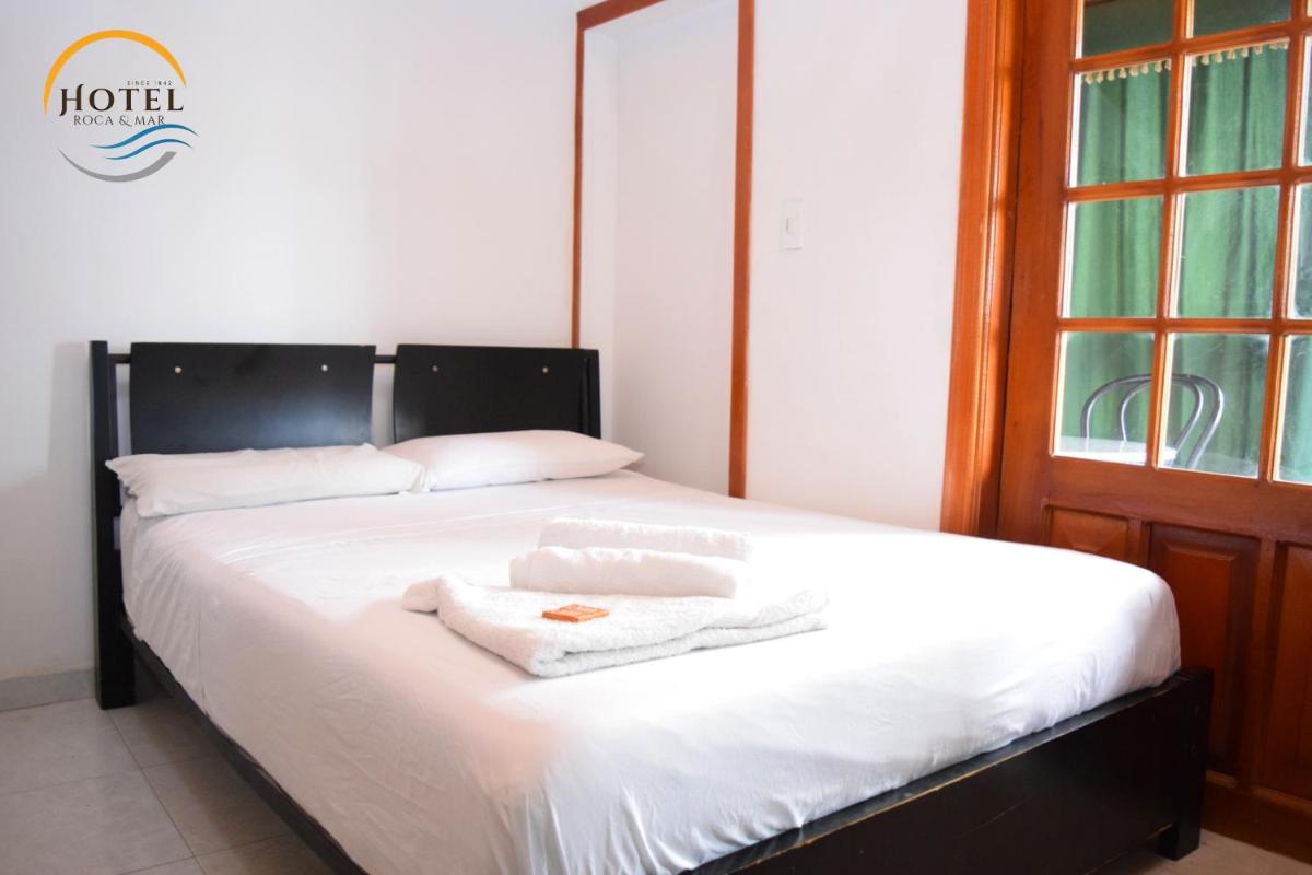 Hotel Roca & Mar - Housity