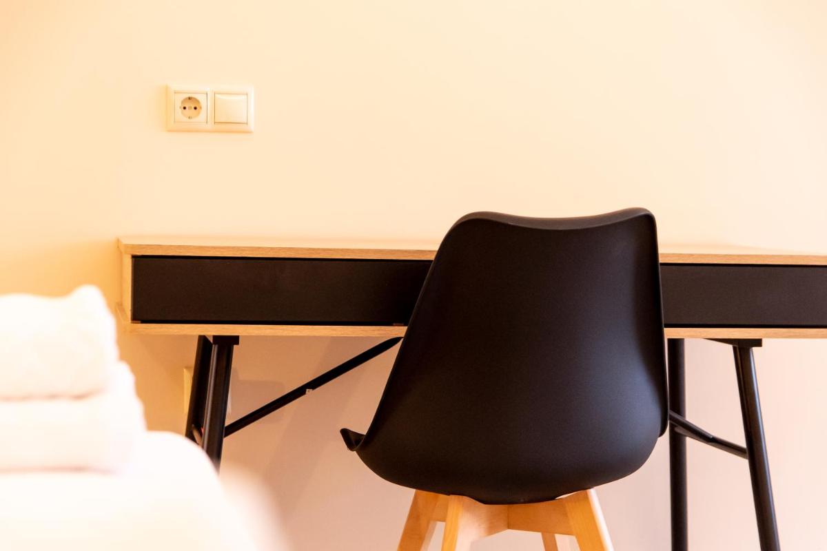 Suitetrails - Mini Suites Free shuttle from and to Athen's Airport