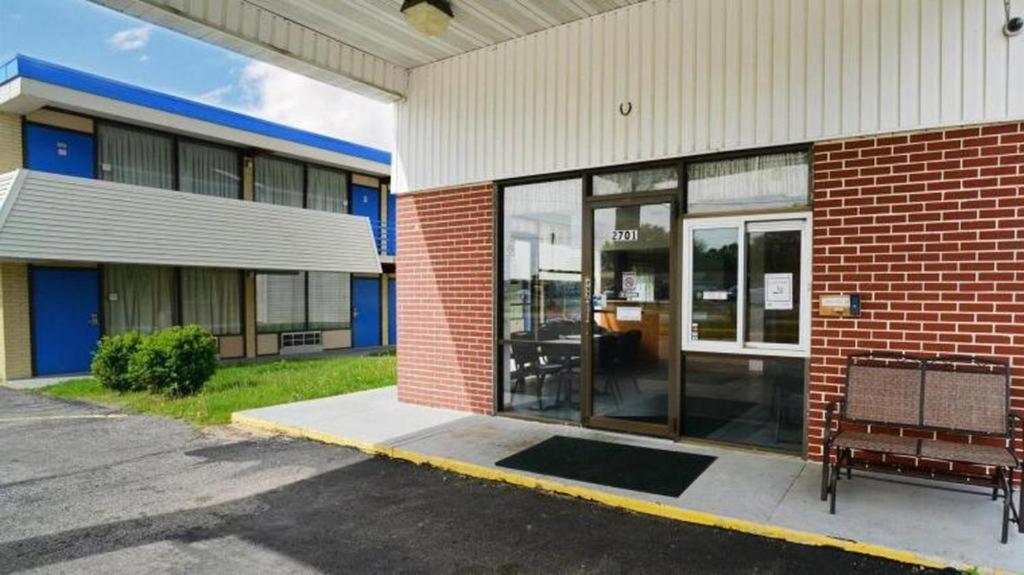 Loyalty Inn Maryville - Housity