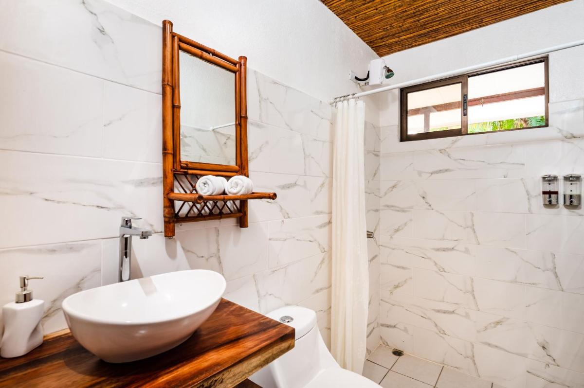 El Sueno Tropical Hotel - Housity