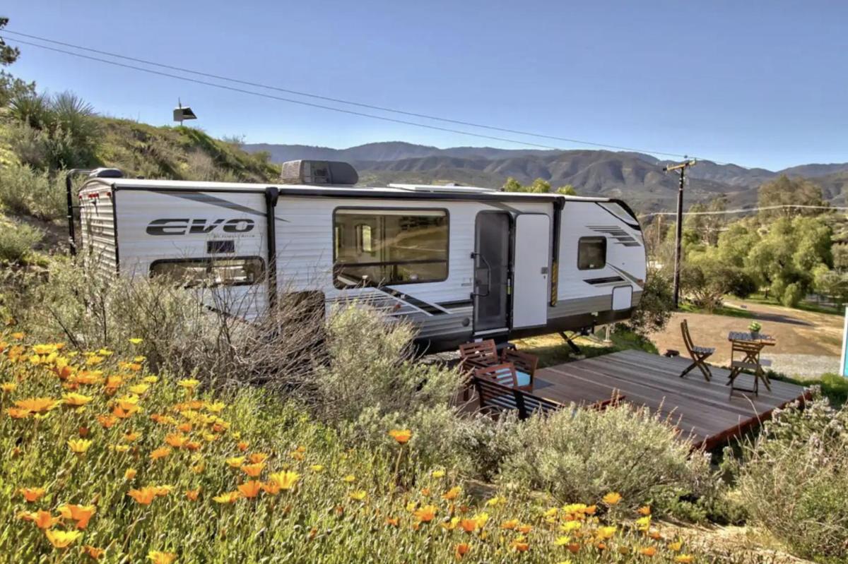 Evo Rv - Pool, Dogs, View, Wineries Near Temecula - Housity