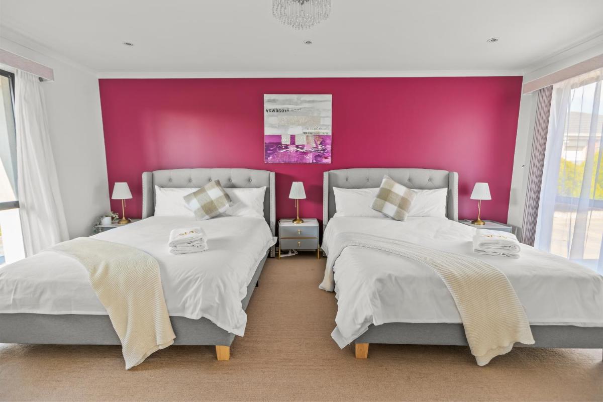 StayAU Cozy Family Home 4BR Berwick - Housity