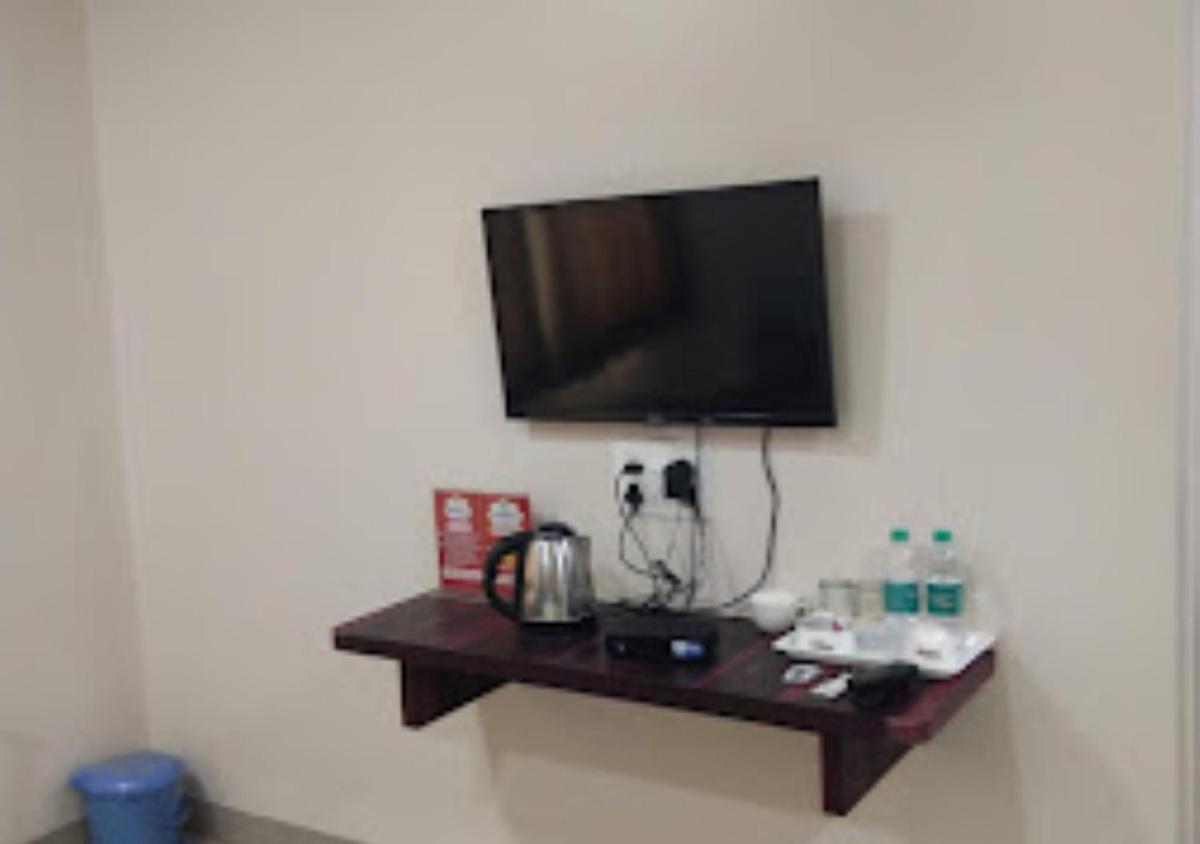 Hotel Yashraj Inn Beed - Housity