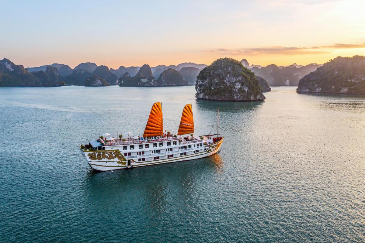 Indochina Sails Ha Long Bay Powered by ASTON - Housity