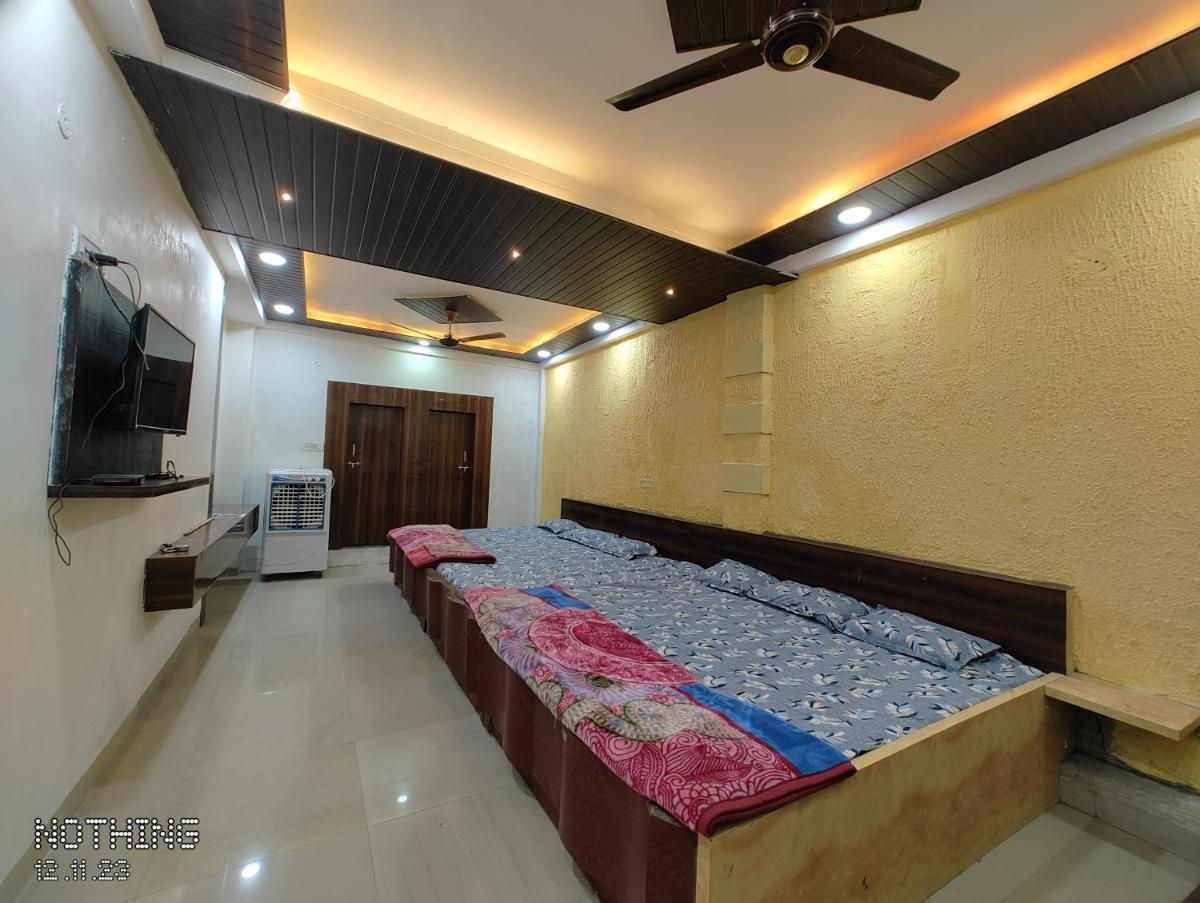 Hotel Unnat Shree. - Housity