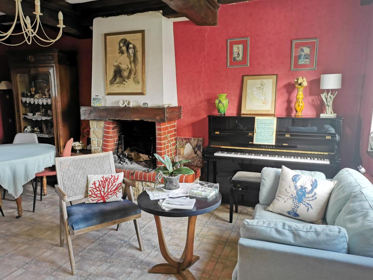 Entre Mont St Michel et Merveille - Housity