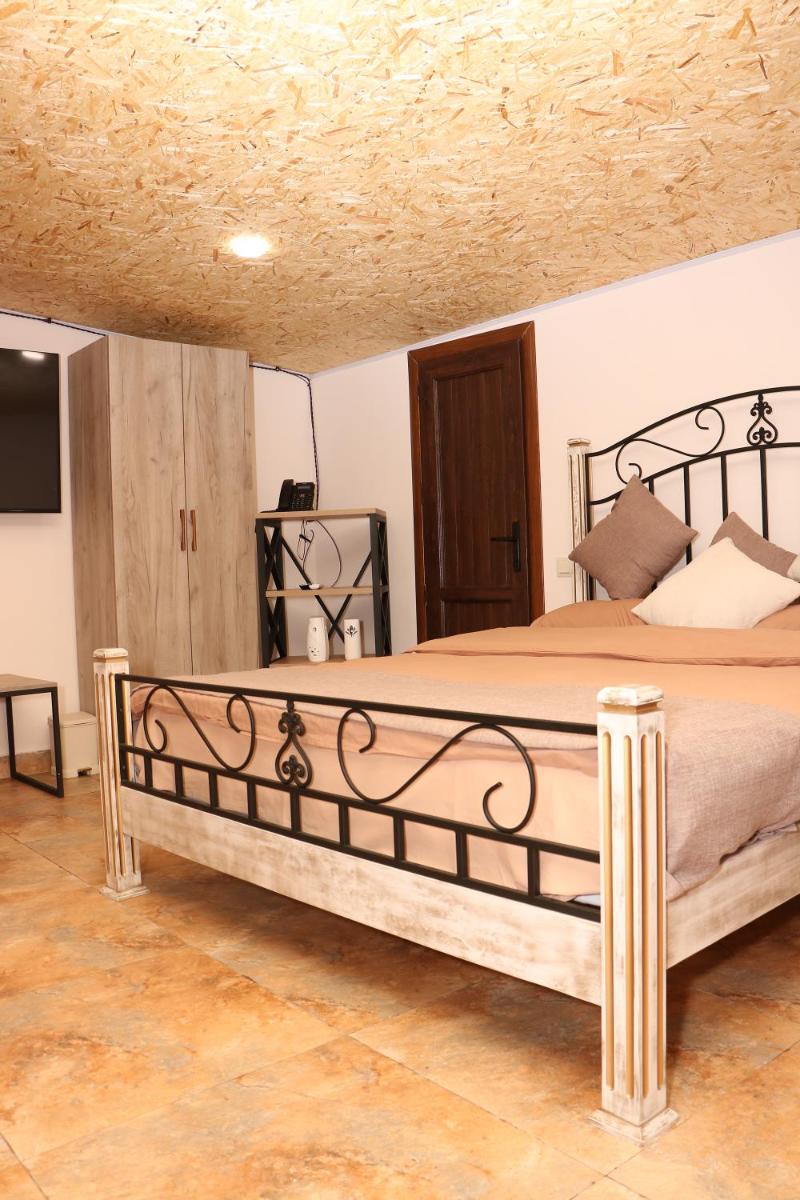 Mankus Eco Park - Housity