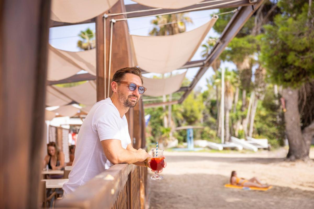 Clientes alojados en TUI MAGIC LIFE Cala Pada - All Inclusive