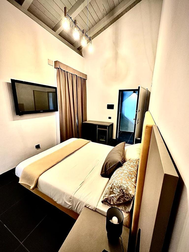 Dazio Exclusive Rooms - Housity