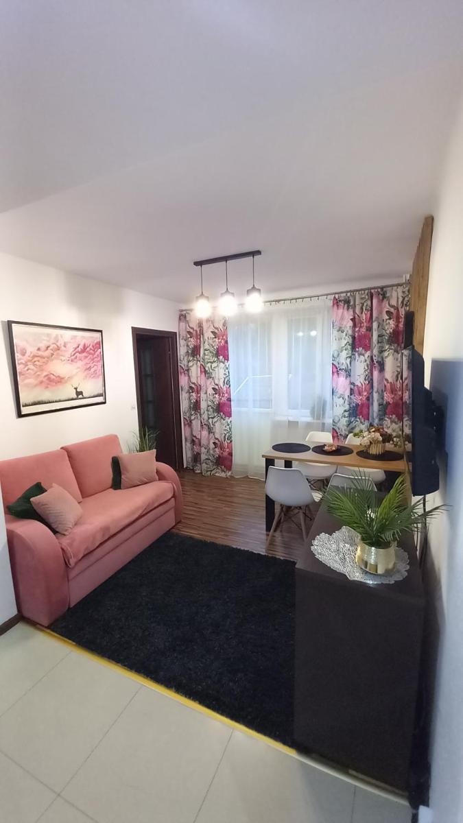 MK Apartament V - Housity