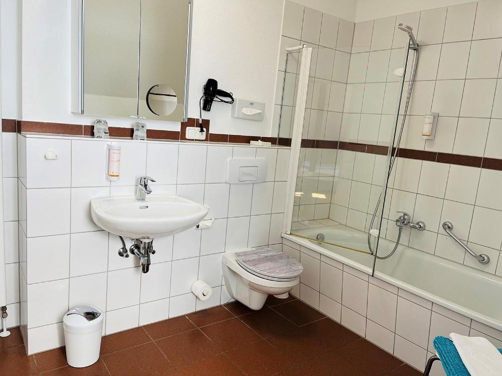 Hotel Alte Fischereischule - Housity