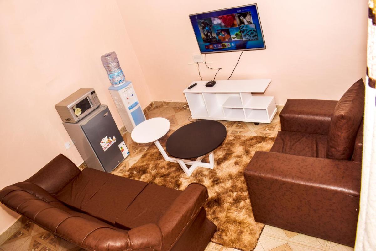 Suitetrails - Fully furnished one bedroom bnb in thika town jomoko
