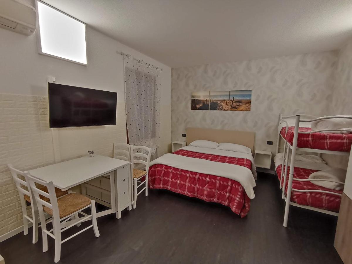 Appartamento vicino Lago di Garda, Peschiera, Gardaland - Housity