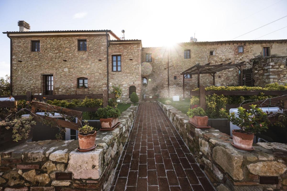 Agriturismo Fonte Belvedere - Housity