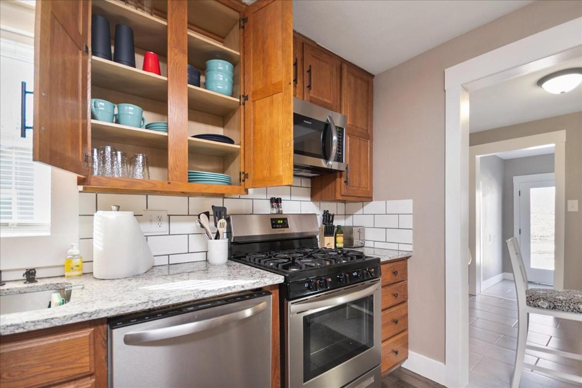 • Maverick House • Downtown Siloam Springs - Housity