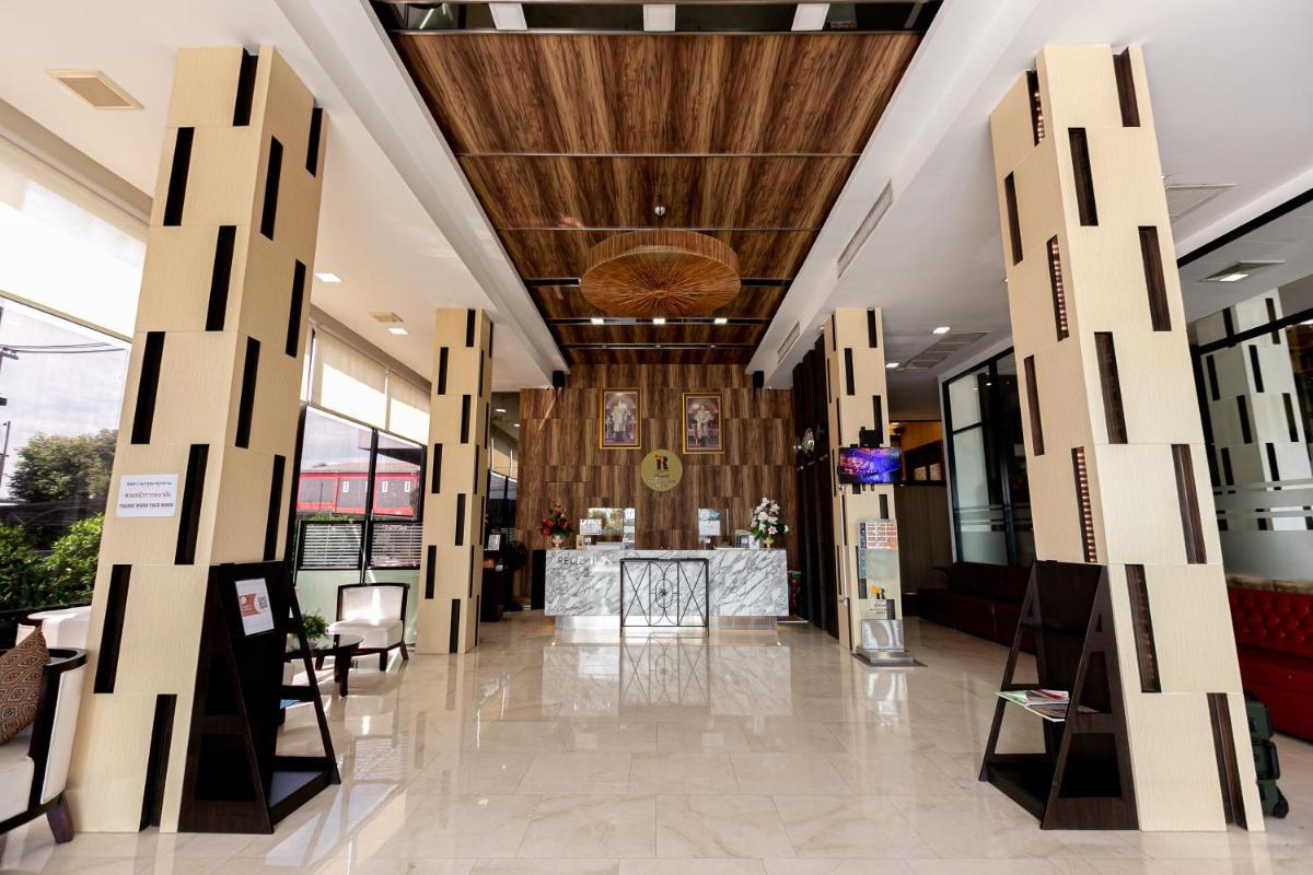 Grand Ratchapruek Hotel - Housity