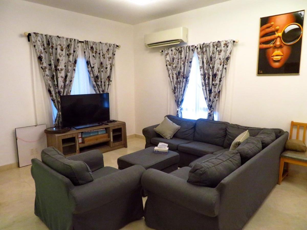 Muscat Seaside House - Housity
