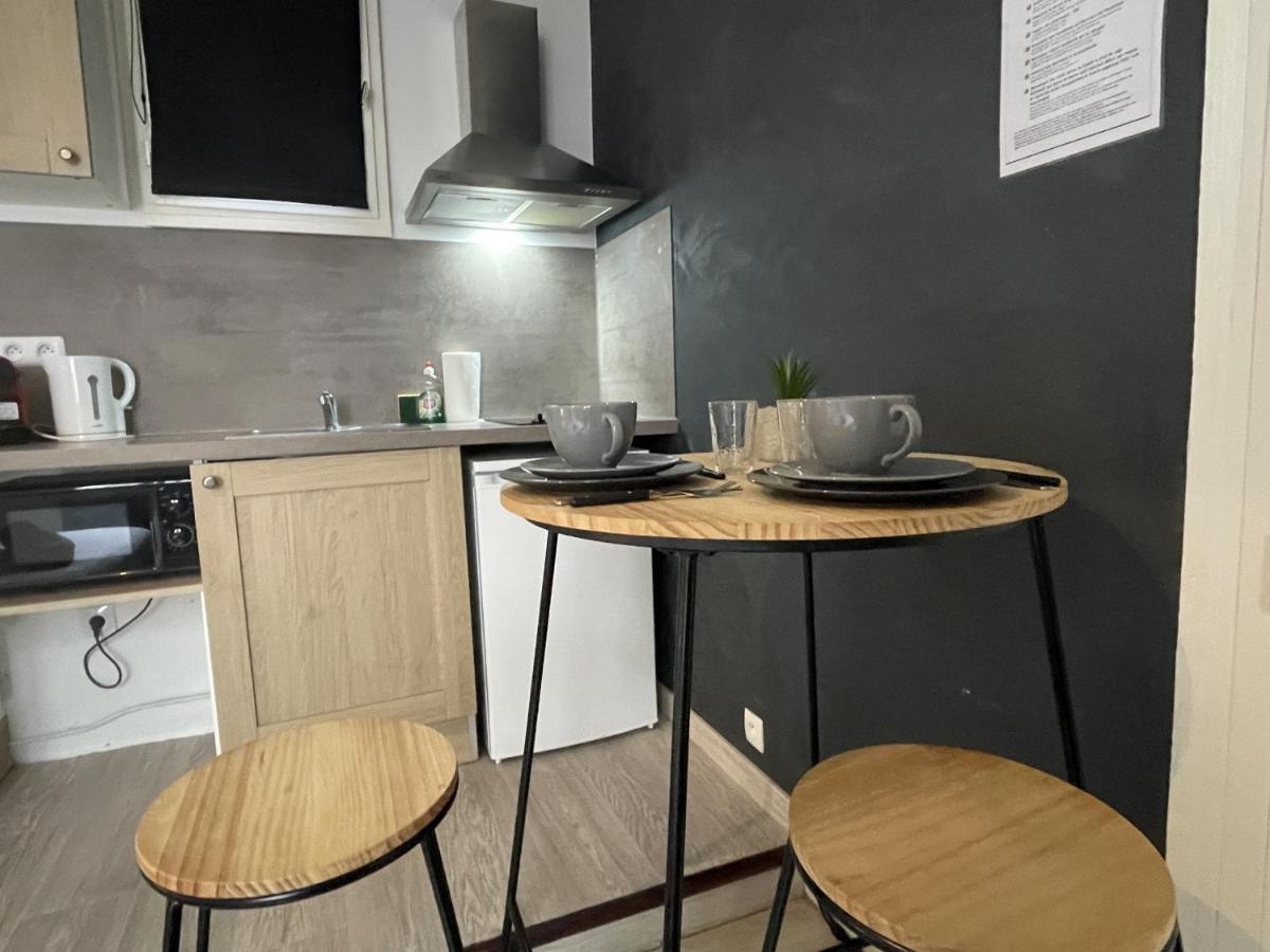 Rive Gauche - Rivière Sarthe - 2 pers - Rêve au Mans - Housity