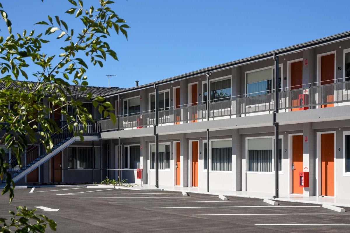Suitetrails - HotelMOTEL Adelaide