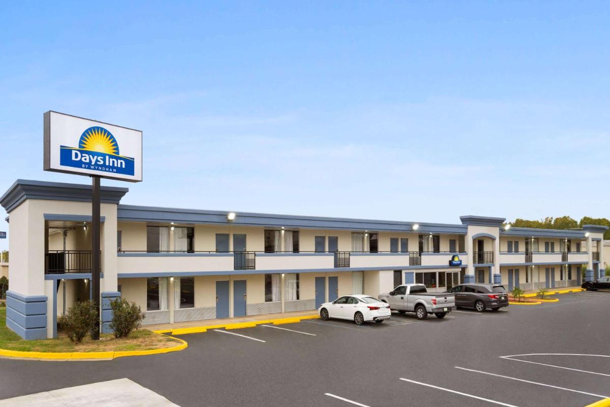 Days-Inn by Wyndham Montgomery I-85 - Housity