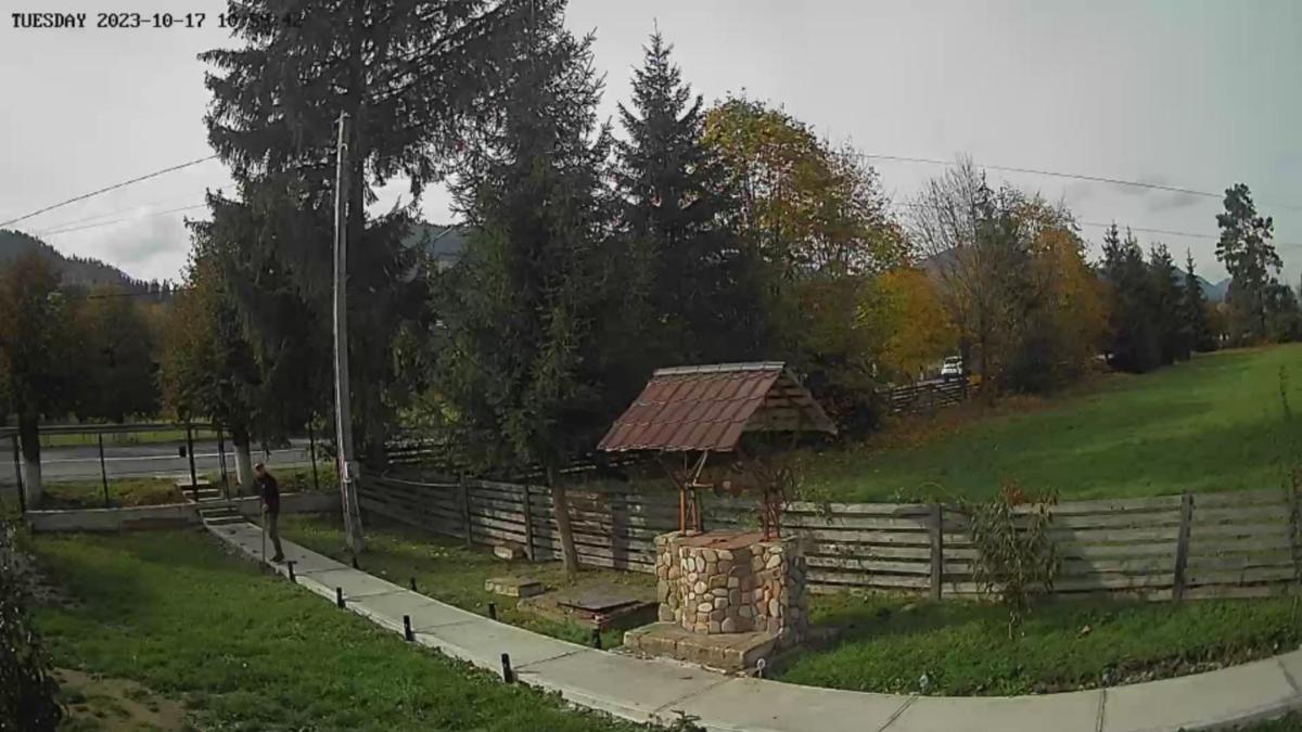 Suitetrails - La poalele Raraului!!!