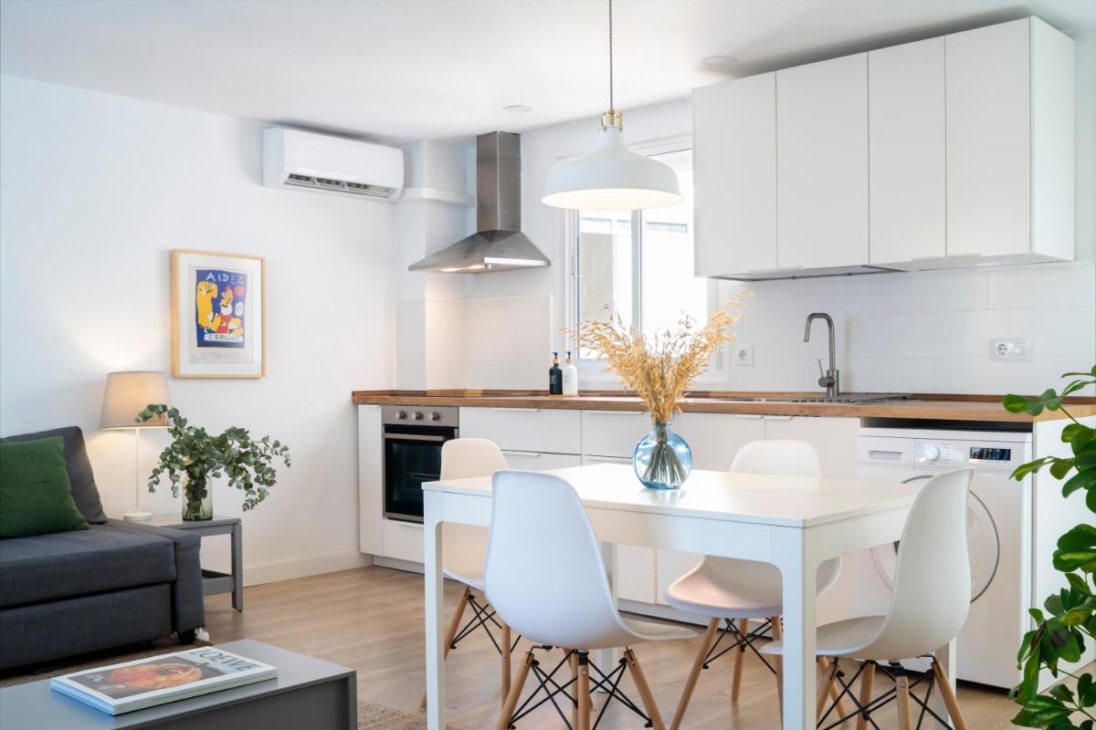 Bright House Relax & Chill Out - Housity