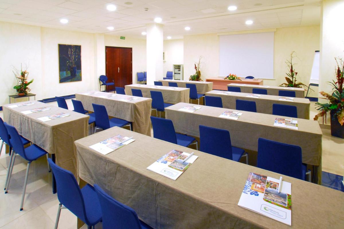 Zona business o sala de conferencias en Hotel Cordial Mogán Playa
