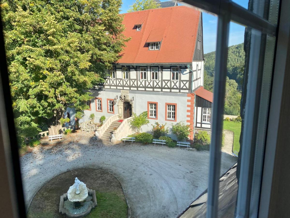 Kavaliershaus neben Schloss Rauenstein - Housity