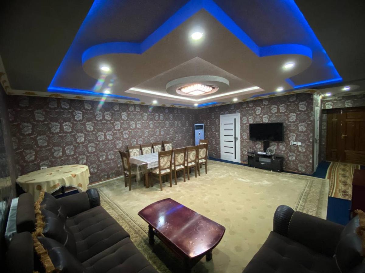 Apartment Registan - Housity