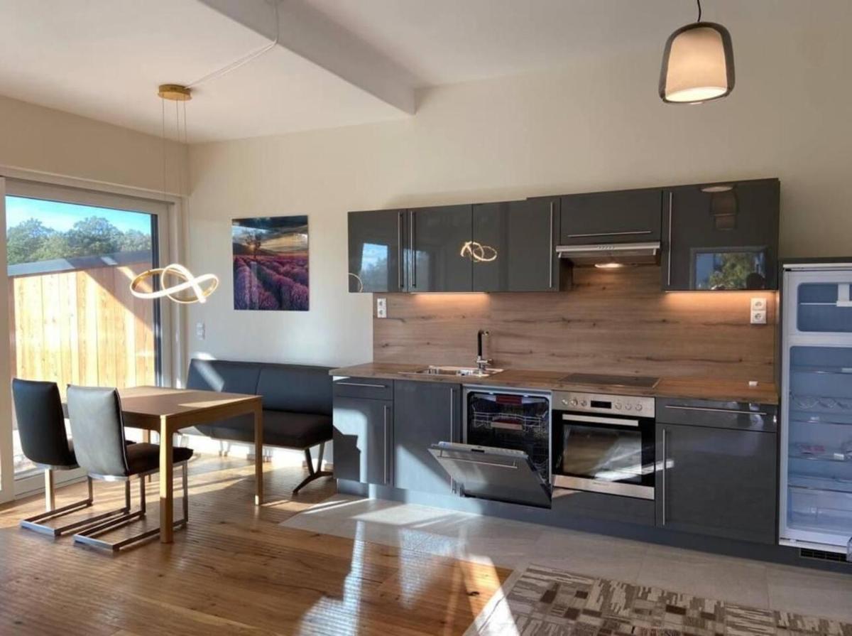 Luxurious & lovely apartment with infrared cabine - Housity
