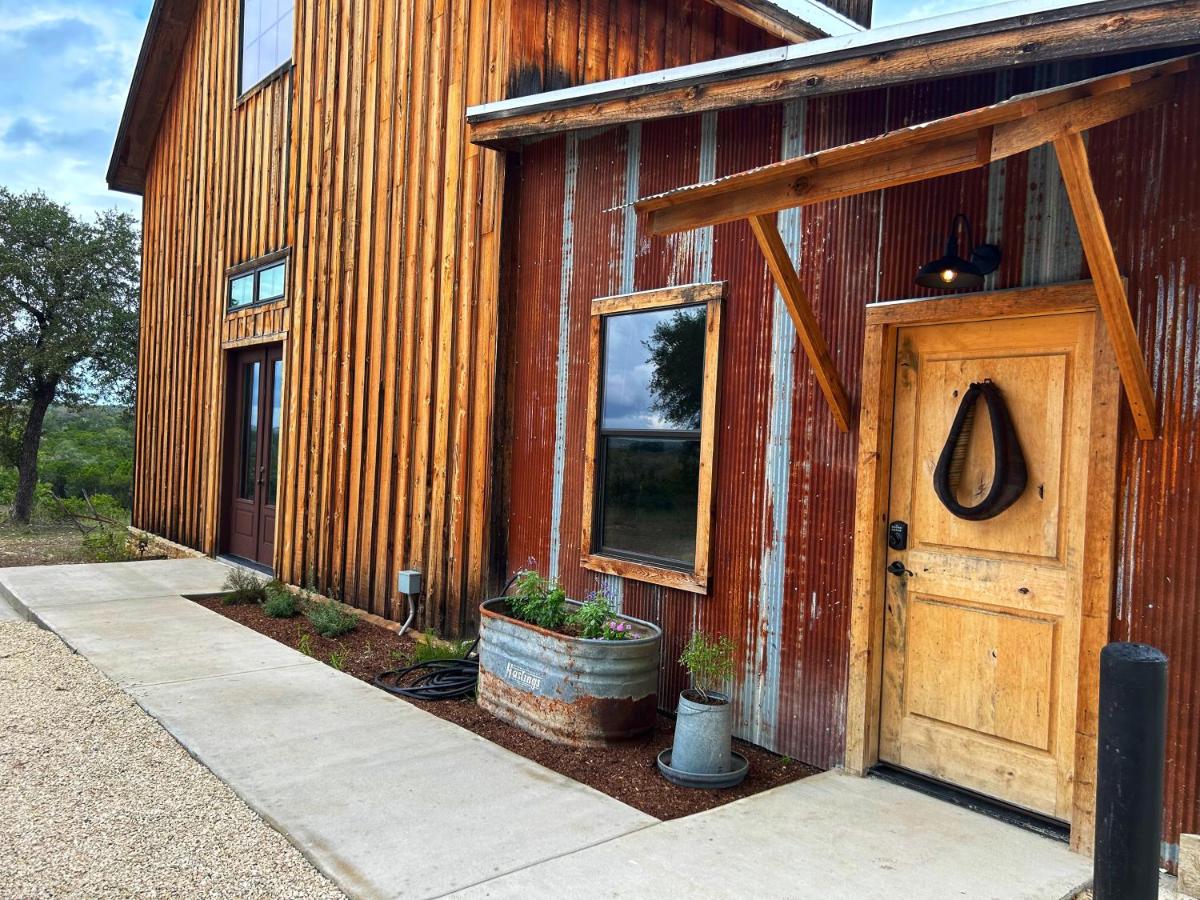 Inn at Sunset Mill Ranch - Housity