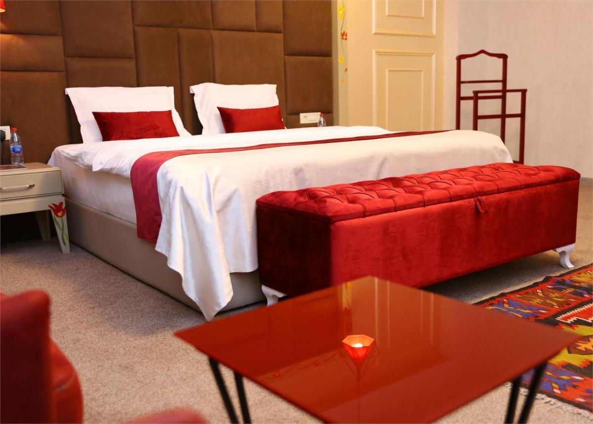 NAR HOTEL GOYCAY - Housity