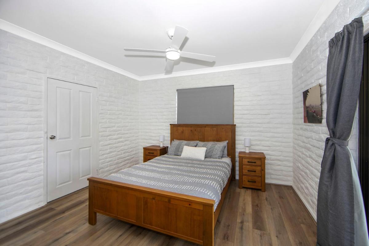 Altamira Along Bakers Creek - Housity