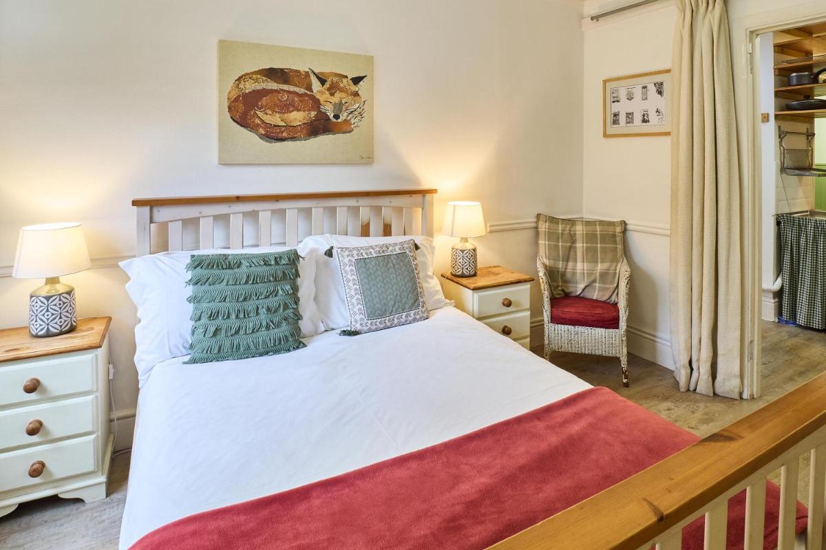 Host & Stay - The Cabin - Housity