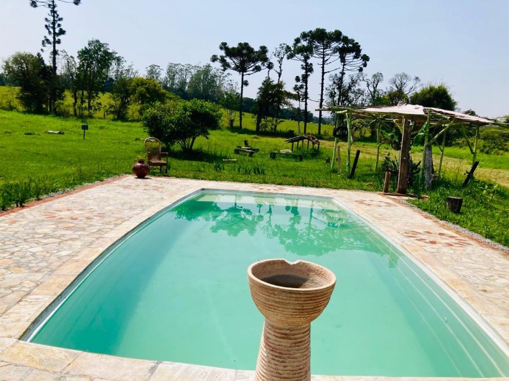 Casa de Fazenda na Ecovila Sustentar, 38km de SP - Housity