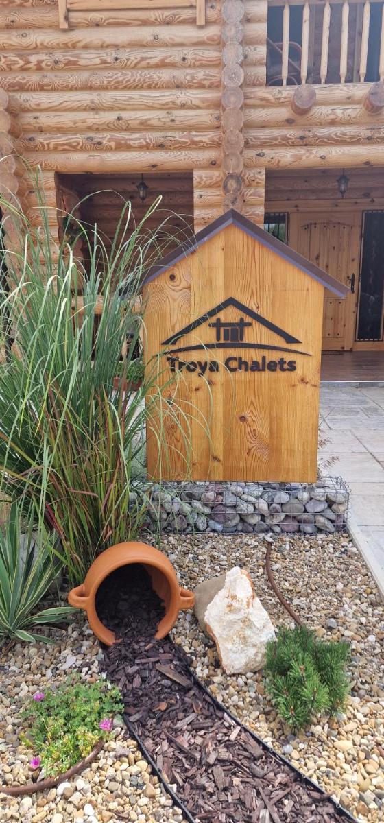 Troya Chalets - Housity