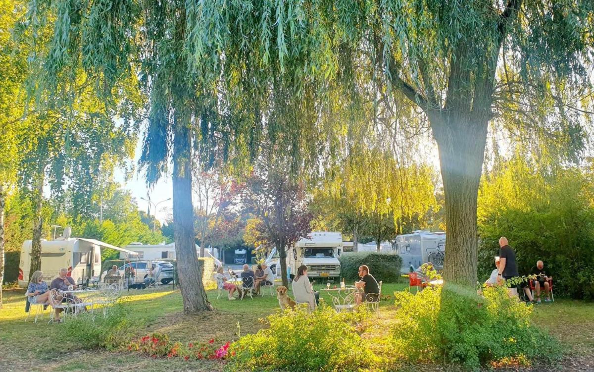 Camping de Châlons-en-Champagne - Onlycamp - Housity