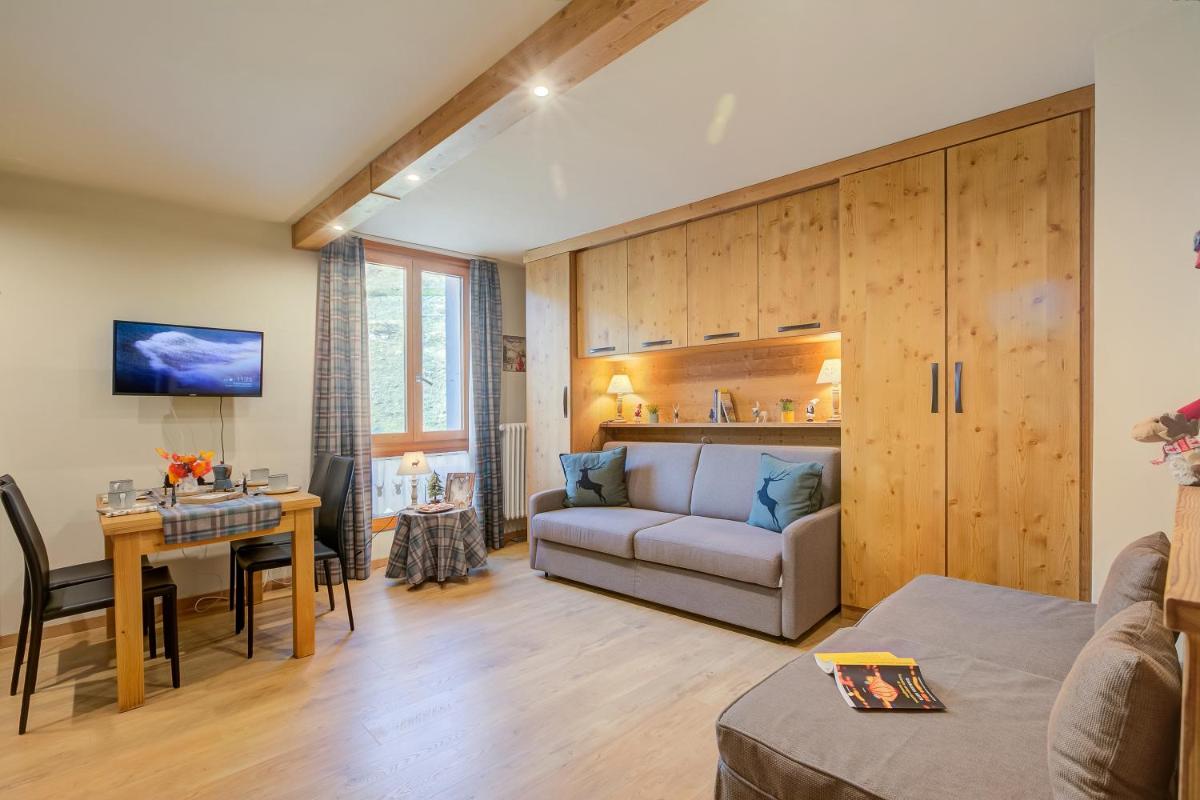 Suitetrails - Studio Les Caribous Mountain Retreat - Happy Rentals