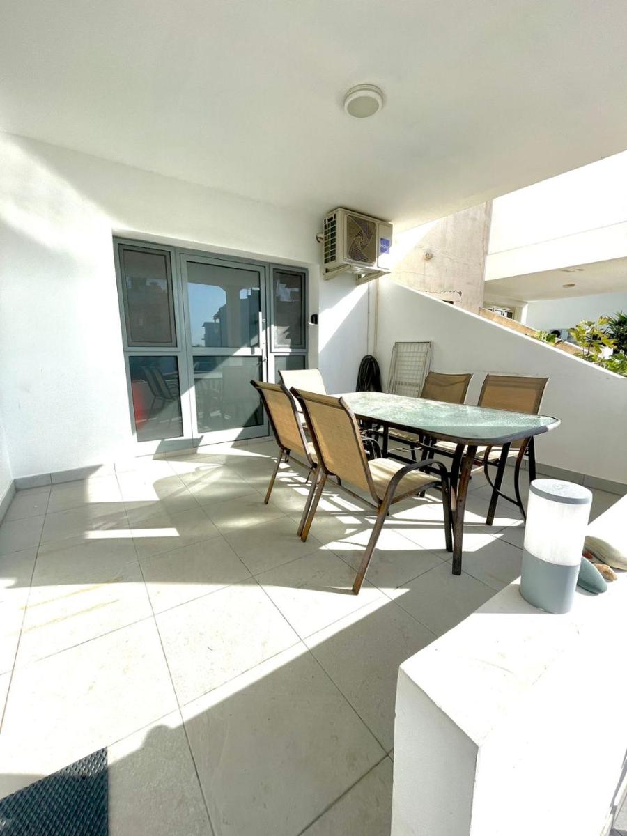 Sandy Beach Complex - Housity