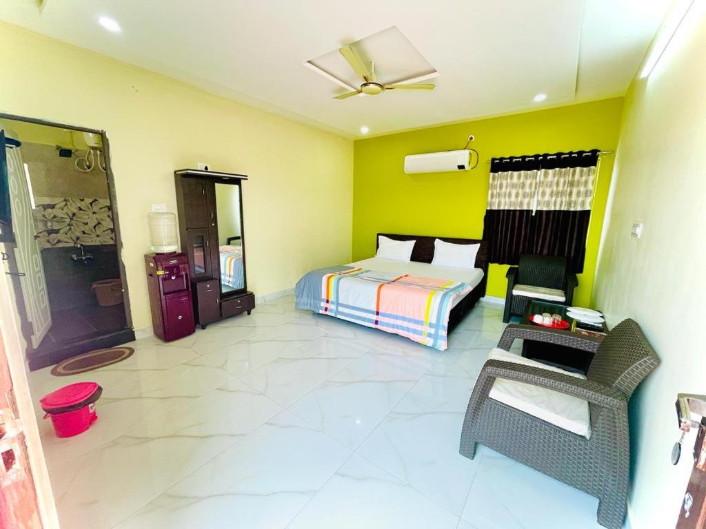 Suitetrails - Srivari Homestay