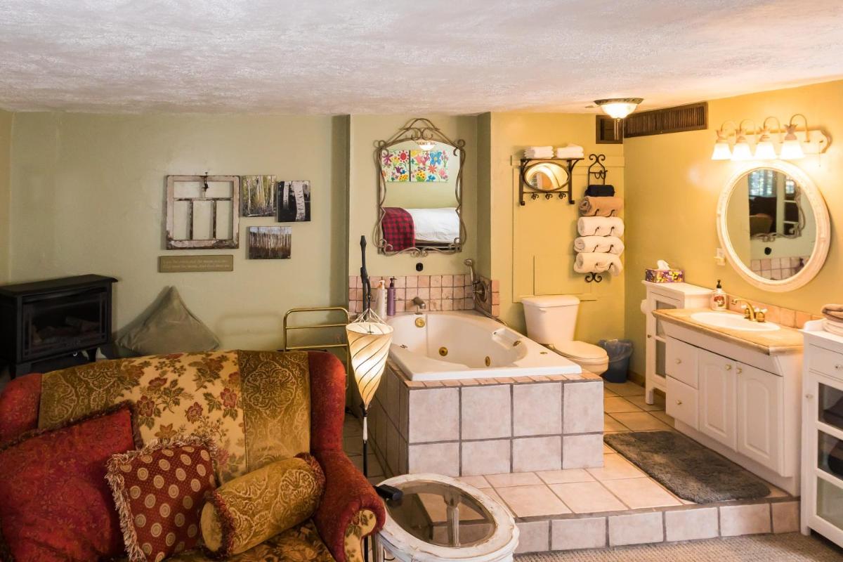 Brian Head Fir Cabin - Housity