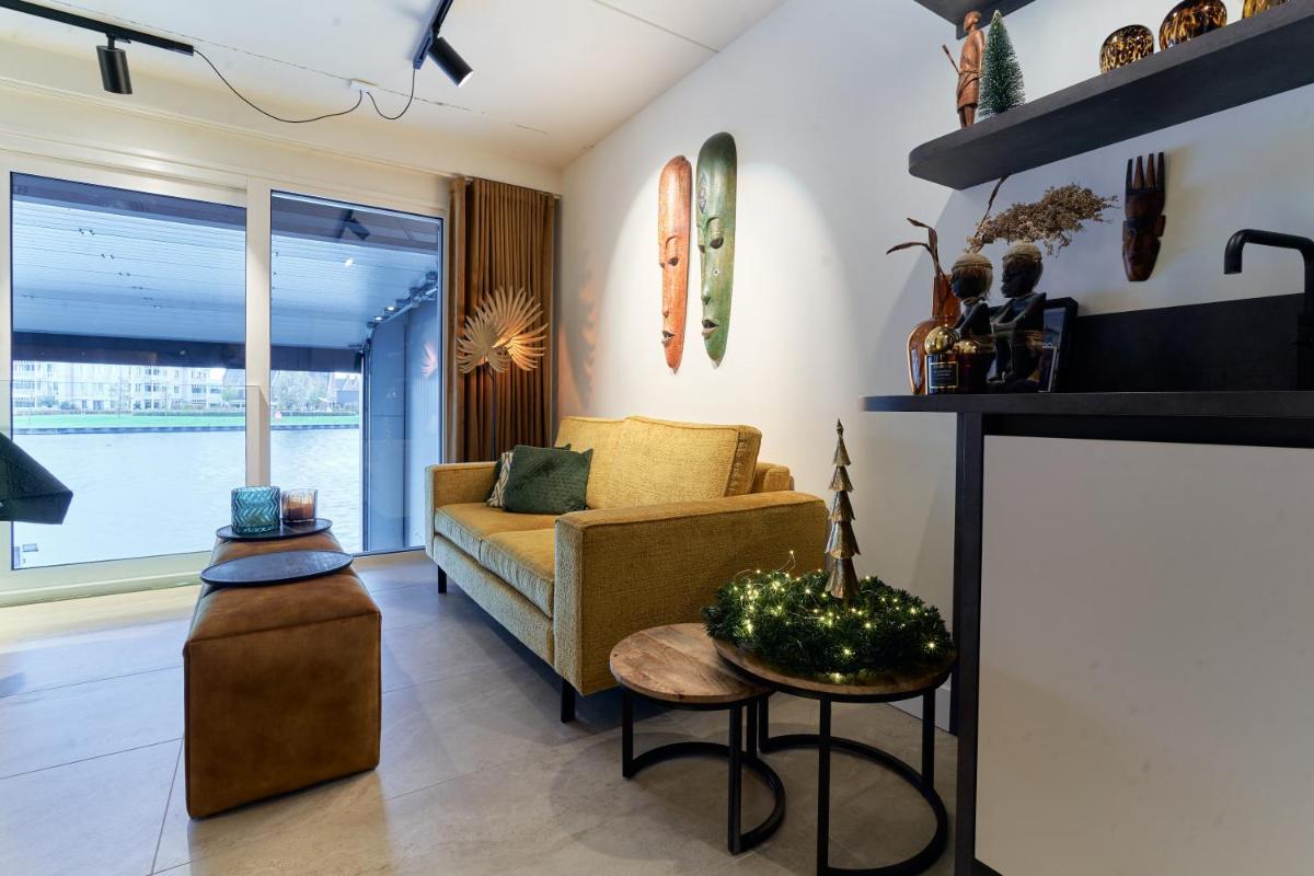 Nomad Water Studio - Housity