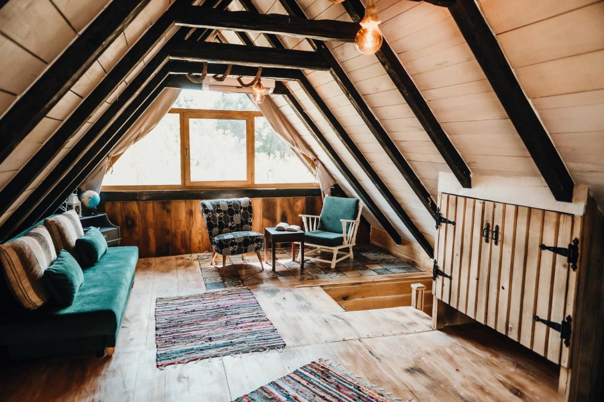 Magaze de Luxe - Housity