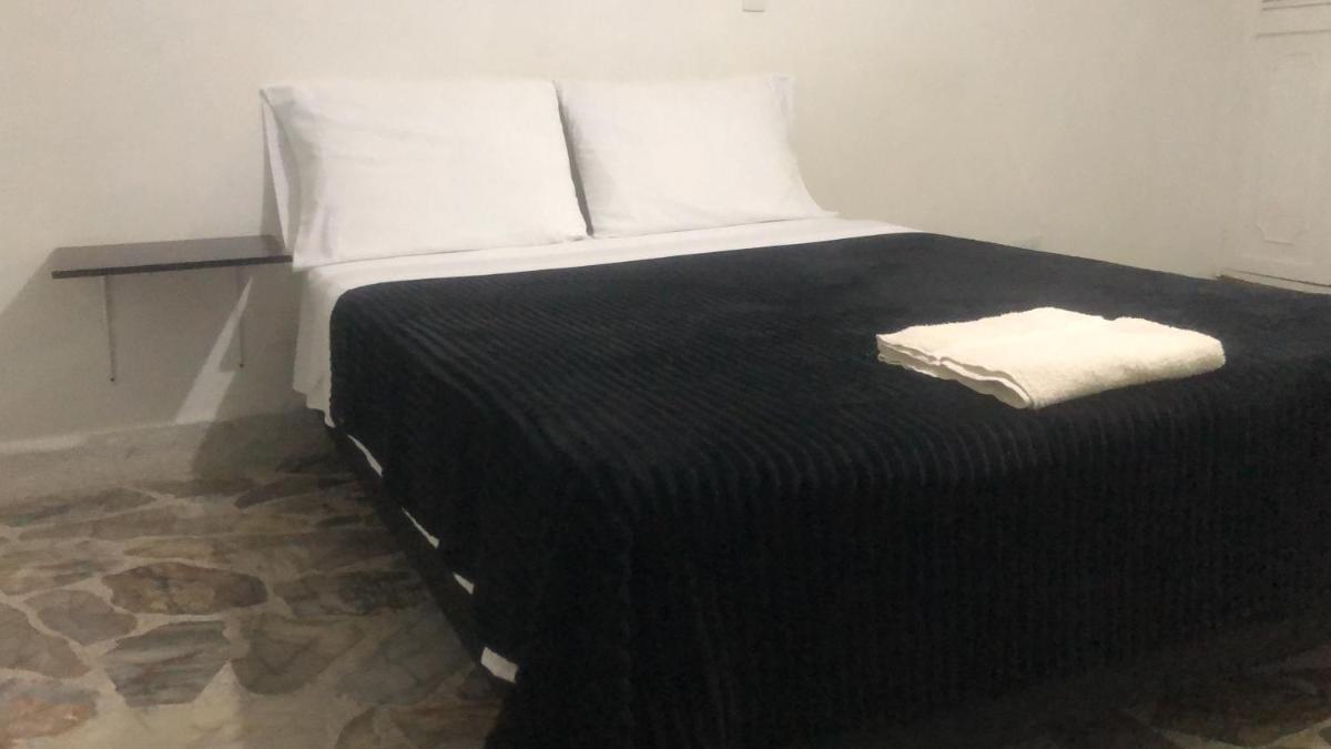 Apartamento cómodo en Laureles , céntrico y bien ubicado 201 - Housity